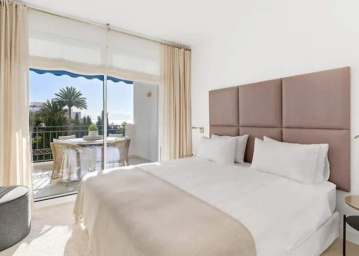 Two Bedroom - Sea View 公寓 *